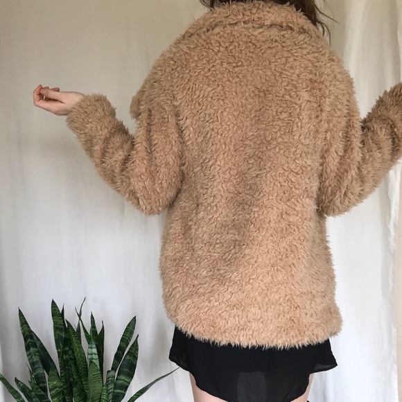 fuzzy jacket - Picture 3 of 3